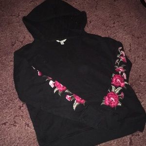American Eagle V-neck hoodie